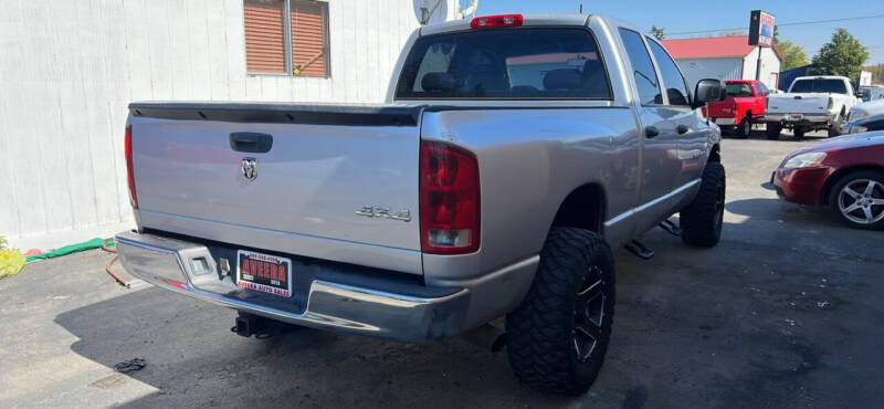 2006 Dodge Ram 1500 Pickup SLT photo 4