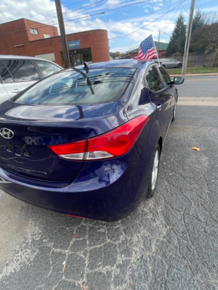 2012 Hyundai ELANTRA for sale at MAIN ST AUTO SALES in Harrisonburg, VA