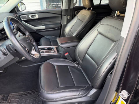 2020 Ford Explorer XLT