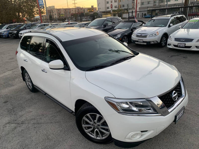 2014 Nissan Pathfinder SV