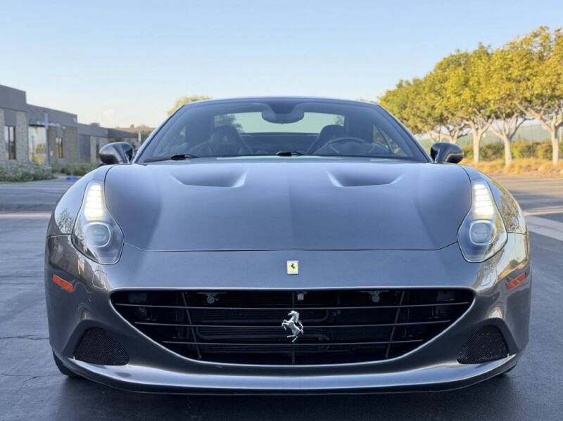 2016 Ferrari California T