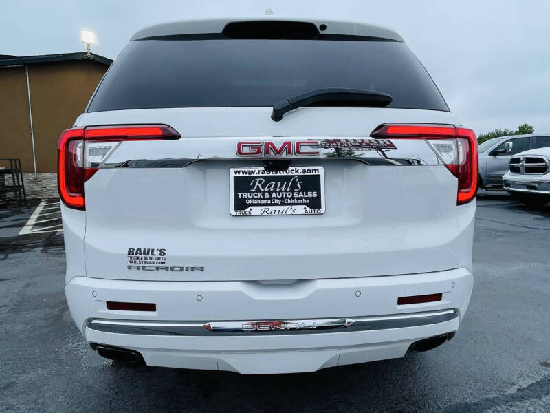 2020 GMC Acadia Denali