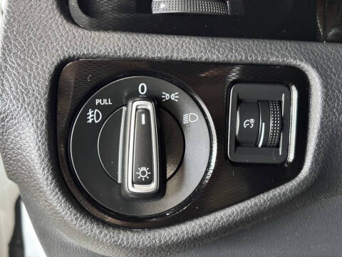 2017 Volkswagen Golf GTI S