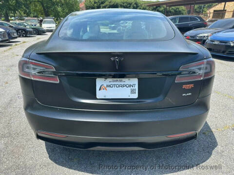 2022 Tesla Model S Plaid