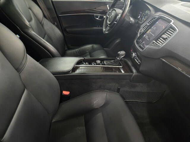 2019 Volvo XC90 T5 Momentum