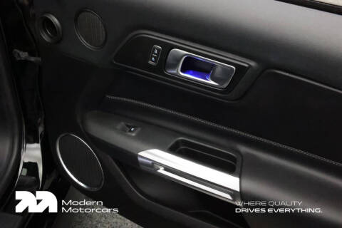 2022 Ford Mustang EcoBoost Premium