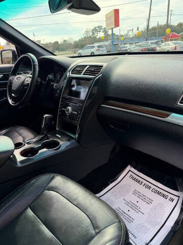 2017 Ford Explorer Limited