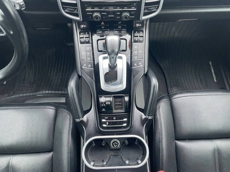 2016 Porsche Cayenne