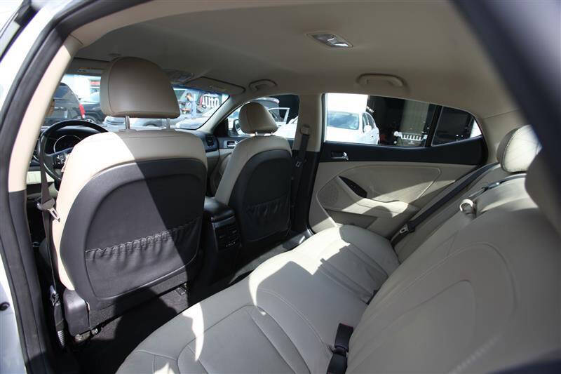 2011 Kia Optima EX Turbo