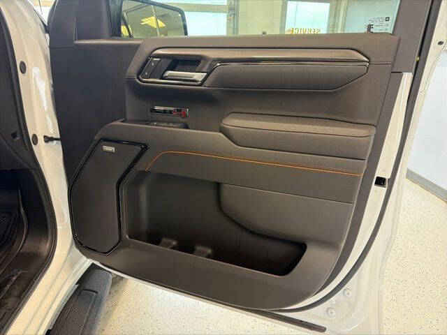 2026 GMC Sierra 1500 AT4 - Photo 31