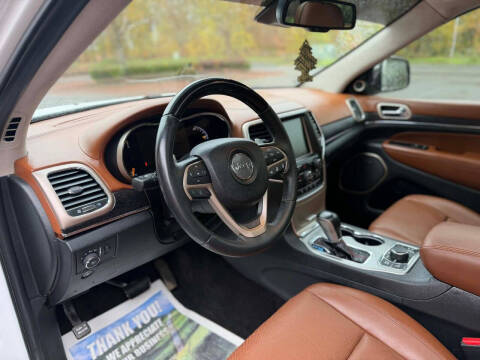 2016 Jeep Grand Cherokee Summit