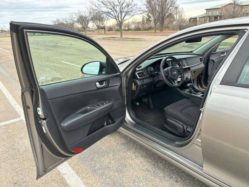 2016 Kia Optima LX