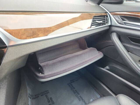 2018 BMW 5 Series 530i