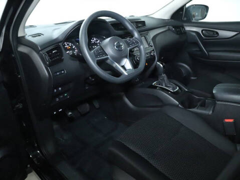 2022 Nissan Rogue Sport S