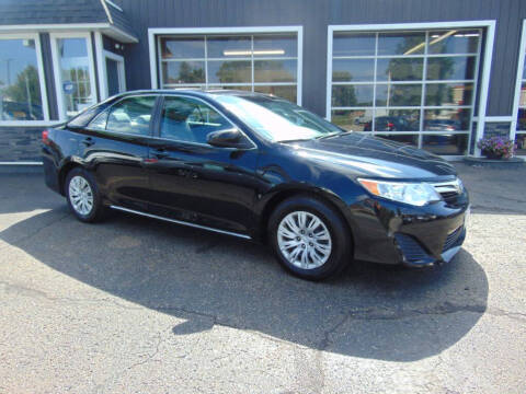 2013 Toyota Camry for sale at Akron Auto Sales in Akron OH