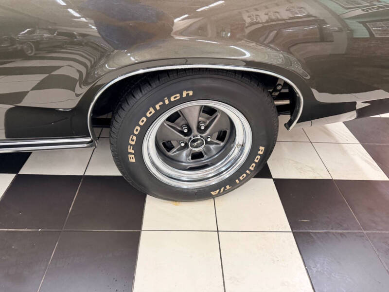 1969 Mercury Cougar XR7