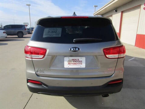 2018 Kia Sorento LX
