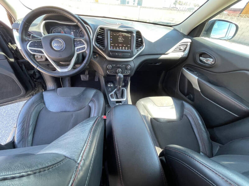 2018 Jeep Cherokee Trailhawk