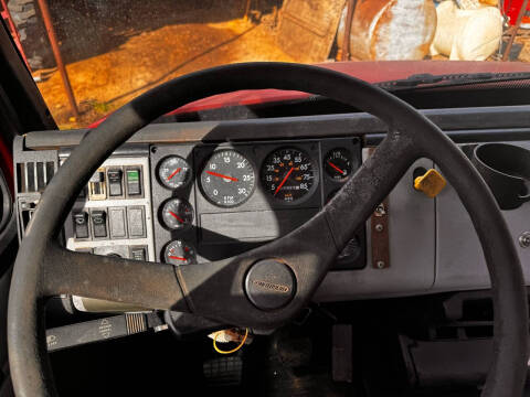 1999 Freightliner FL70