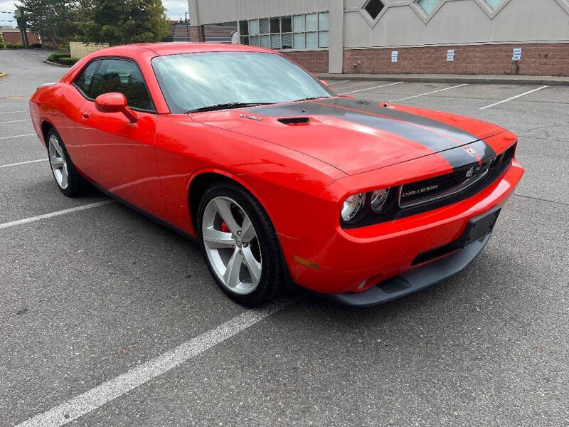 2009 Dodge Challenger SRT8
