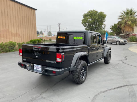 2021 Jeep Gladiator Willys
