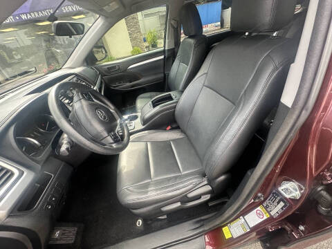2015 Toyota Highlander LE Plus