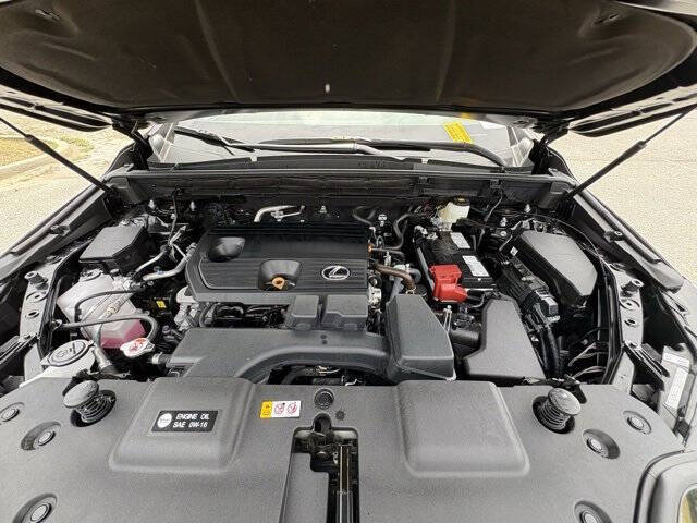 2025 Lexus NX 250 Premium