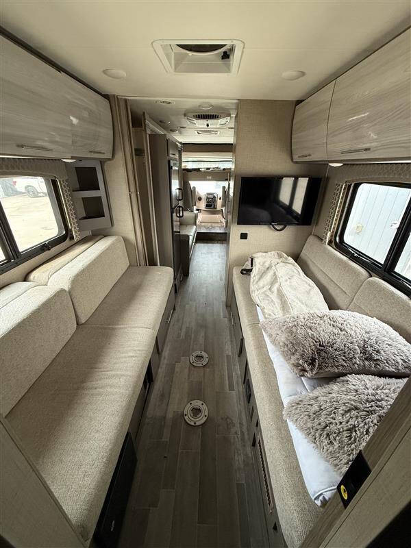 2018 Ford E-Series E-450 SD