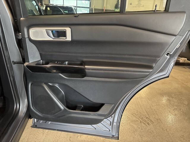 2021 Ford Explorer Platinum