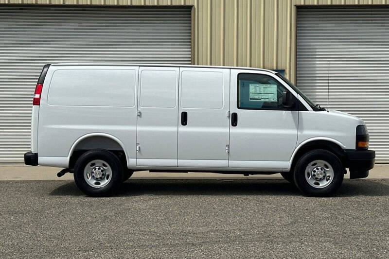 2026 Chevrolet Express 3500