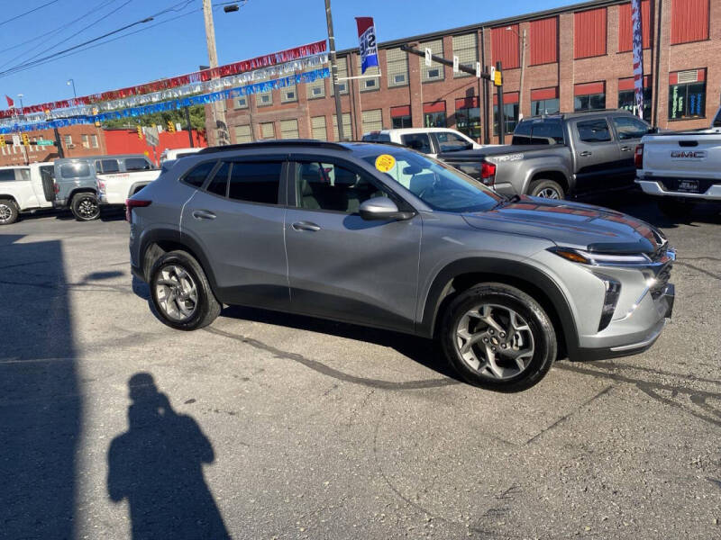 2024 Chevrolet Trax LT