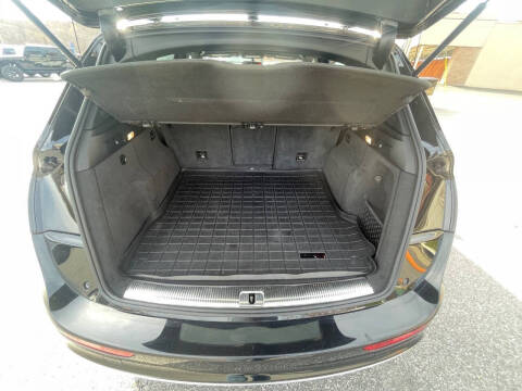 2015 Audi SQ5 3.0T quattro Premium Plus