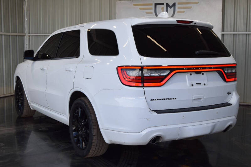 2016 Dodge Durango R/T photo 3