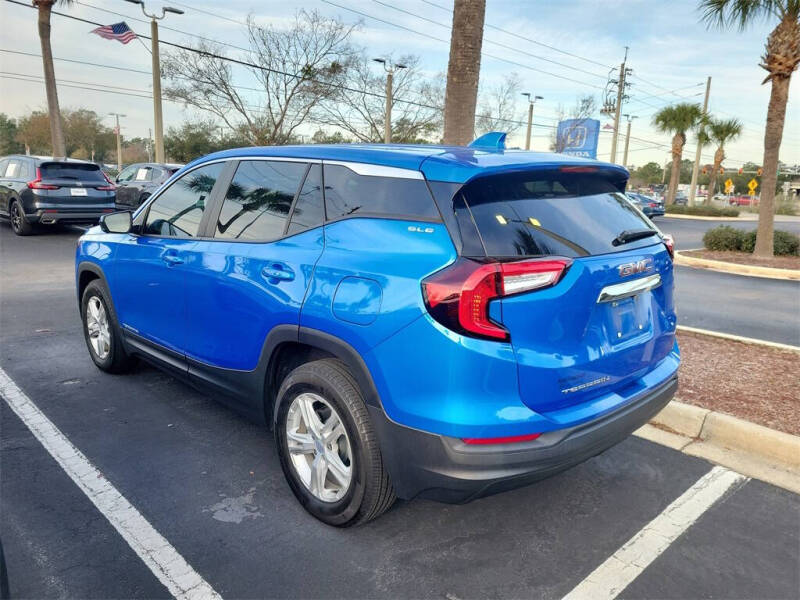 2024 GMC Terrain SLE