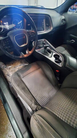 2016 Dodge Challenger SXT