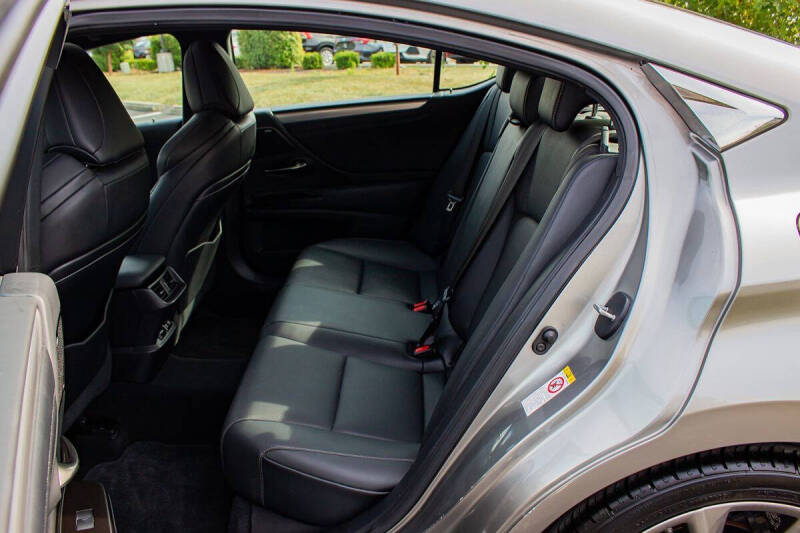 2019 Lexus ES 350 F SPORT