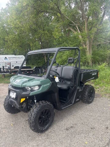 2025 Can-Am Defender