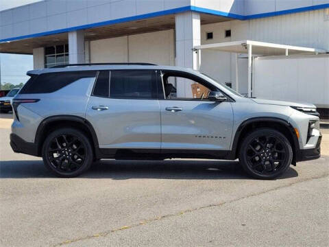 2024 Chevrolet Traverse RS