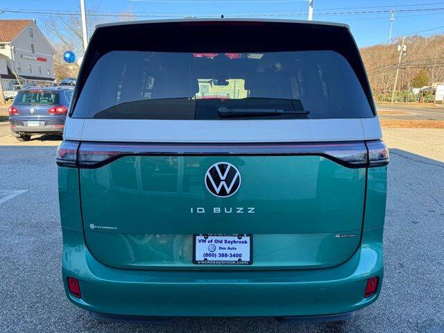 2025 Volkswagen ID. Buzz Pro S Plus 4Motion