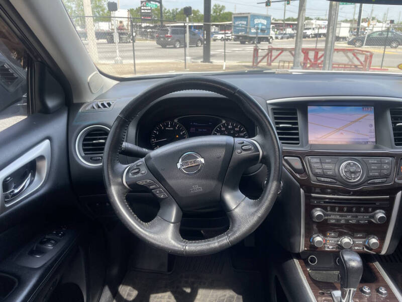 2014 Nissan Pathfinder Platinum