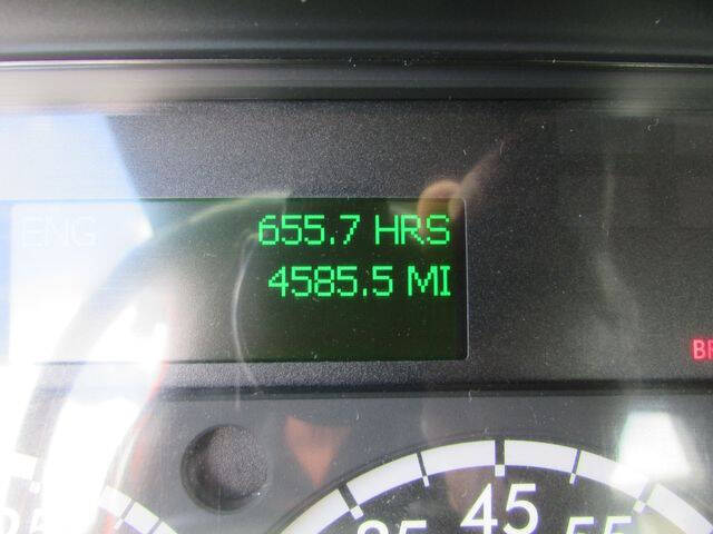 2018 Freightliner 114 SD