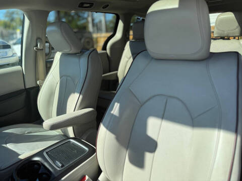 2020 Chrysler Pacifica Limited