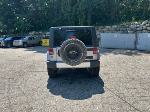 2014 Jeep Wrangler Sahara