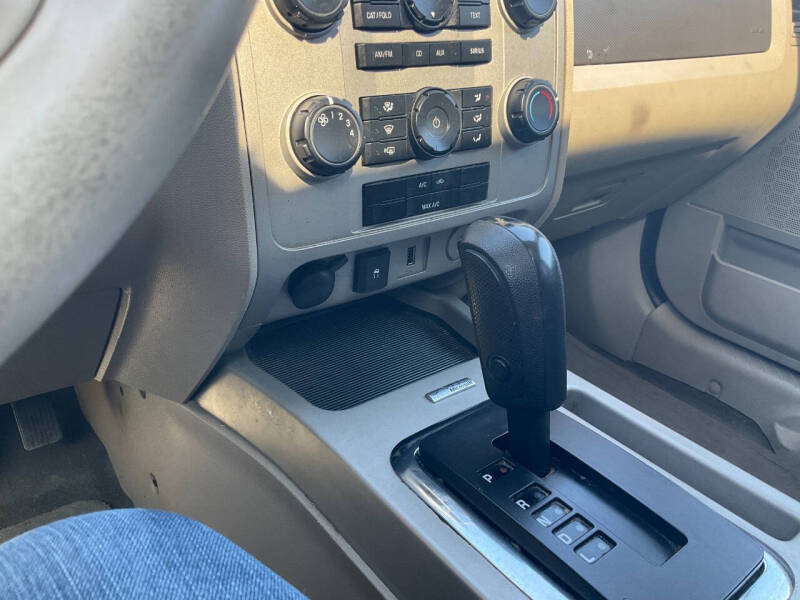 2009 Ford Escape XLT