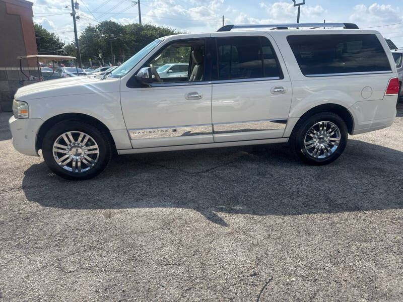 2008 Lincoln Navigator L