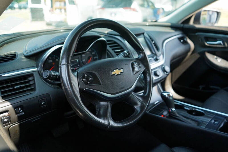 2020 Chevrolet Impala LT