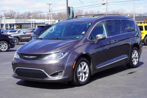 2020 Chrysler Pacifica for sale at Preferred Auto Fort Wayne in Fort Wayne IN