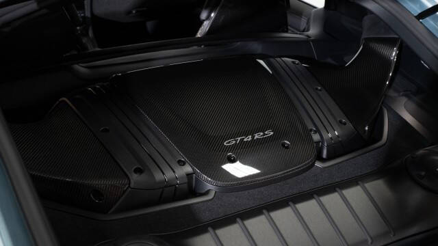 2023 Porsche 718 Cayman GT4 RS