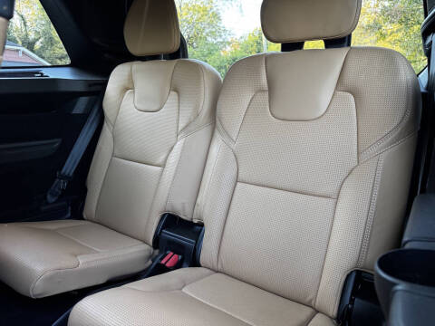 2018 Volvo XC90 T8 eAWD Inscription