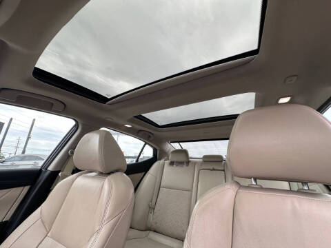 2017 Nissan Maxima Platinum